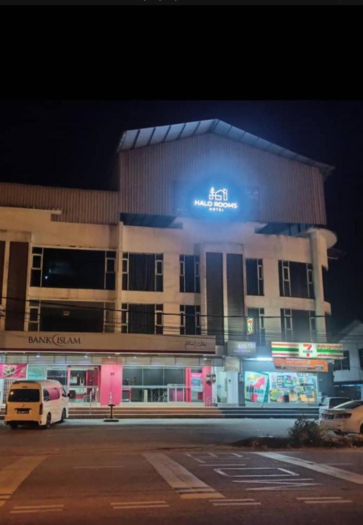 Halo Rooms Hotel Wakaf Bharu المظهر الخارجي الصورة