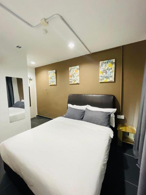 Halo Rooms Hotel Wakaf Bharu المظهر الخارجي الصورة